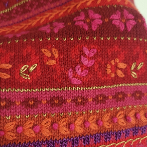 Vintage MFA Boston Christmas Knit SweaterCrochet Button CoversEmbroidered Border - Picture 7 of 11